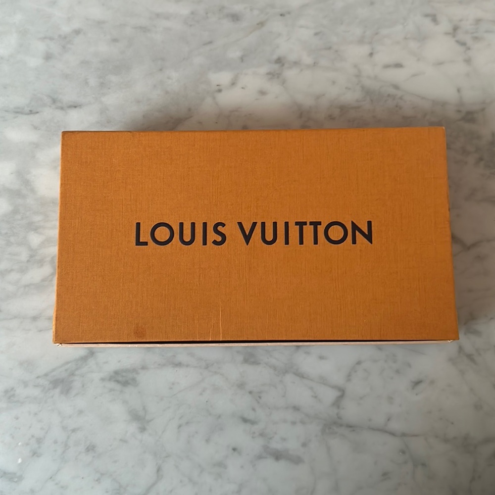 🔥🔥 Louis Vuitton storage box
